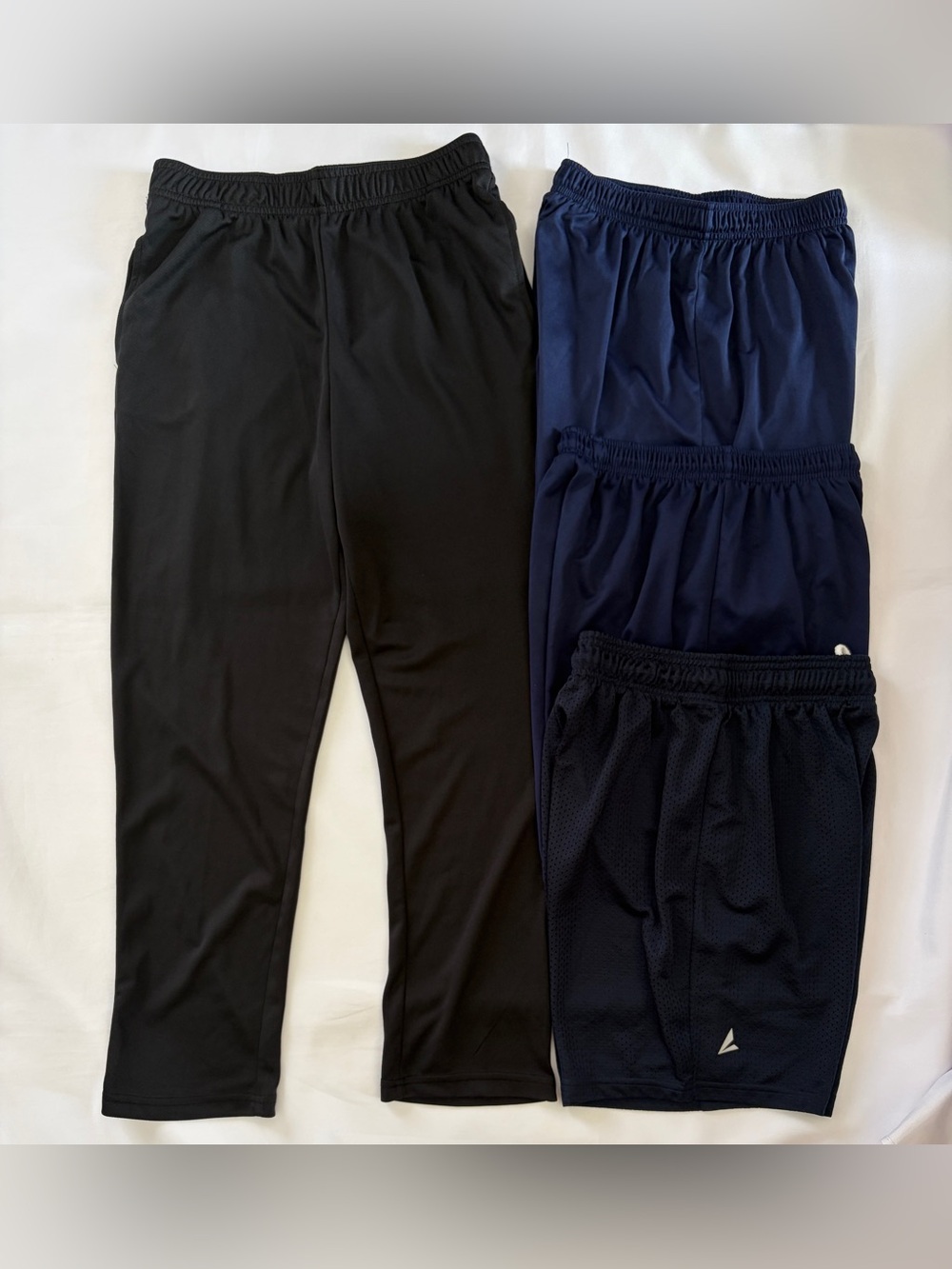$80 Lot 4 / Youth Boys' Training Shorts Big kids' Size L 12/14